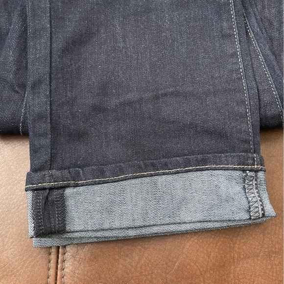 Levi’s Denin Capri - Picture 2 of 9